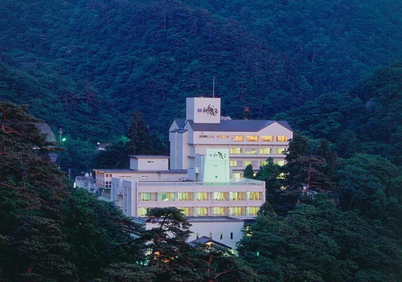 東山パークホテル新風月 会津若松市 エクステリア 写真
